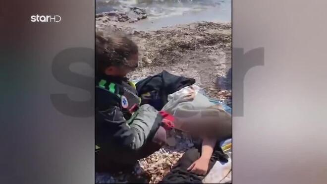 Κατολίσθηση σε παραλία στη Βάρκιζα