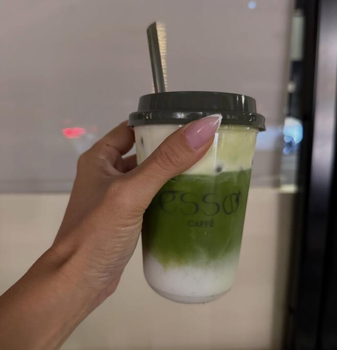 California dreaming για τη Σπυροπούλου – Οι glam στιγμές στο Pink Palace