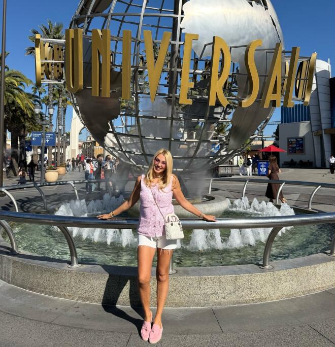 California dreaming για τη Σπυροπούλου – Οι glam στιγμές στο Pink Palace