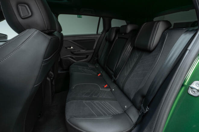 Opel Astra: «Αστέρι» και στην άνεση 