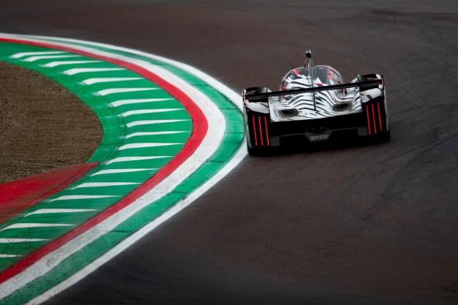 PEUGEOT 9X8: Έτοιμο για την κορυφή 