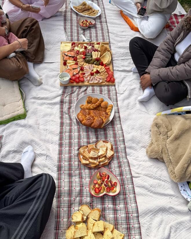 Light - Άννα Θεοδωρίδη: Φωτογραφίζονται με τον έξι μηνών γιο τους