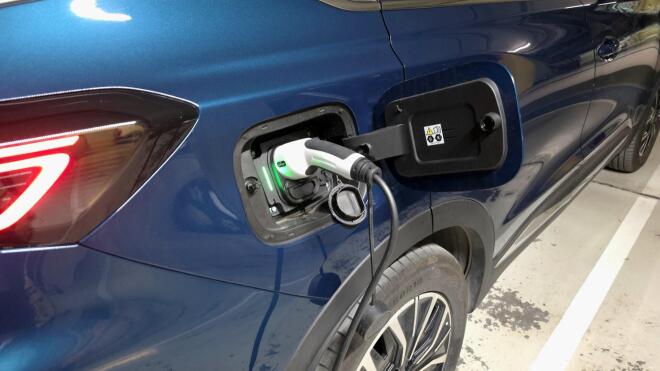 Test drive: Δοκιμάζουμε το νέο Chery Τiggo 7 PHEV