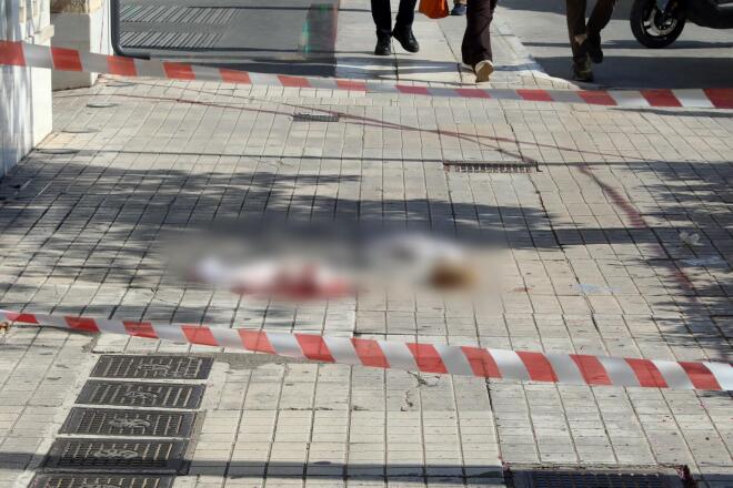 Πτώση γυναίκας από τον δεύτερο όροφο του υπουργείου Τουρισμού 3