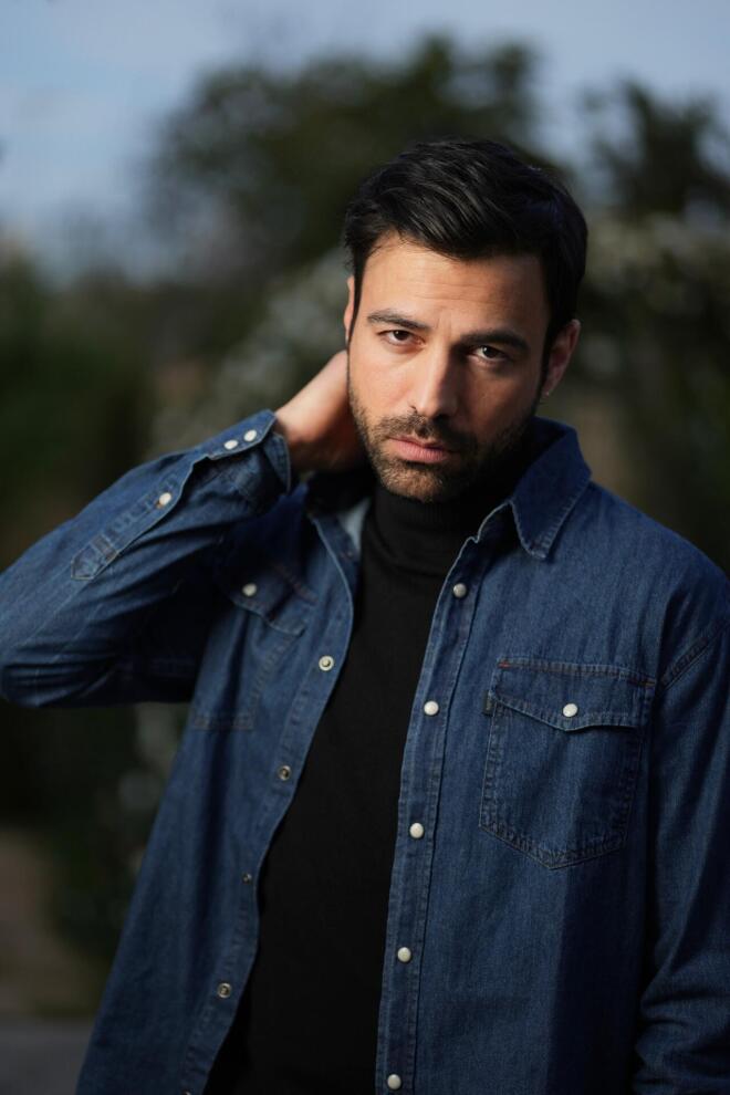 Αντρέας Γεωργίου: Μετακομίζει στον ΣΚΑΪ με δύο σειρές - Η ανακοίνωση