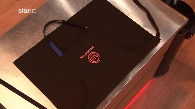 Η Κωνσταντίνα κρέμασε την ποδιά της κι αποχώρησε από το MasterChef 10