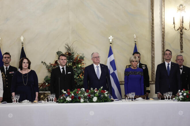 Δείπνο Μακρόν στο προεδρικό μέγαρο