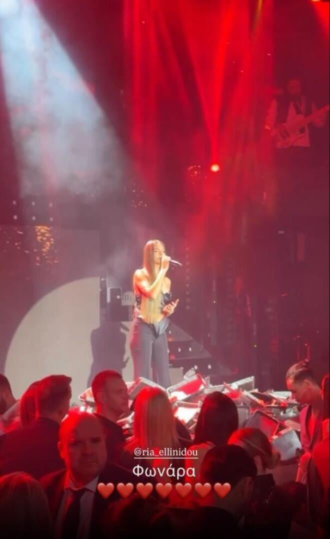 Δημήτρης Αλεξάνδρου: Πήγε στην πρεμιέρα της Ρίας Ελληνίδου και την αποθέωσε