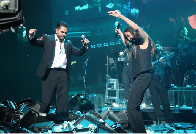 Δέσποινα Βανδή - Μελίνα Νικολαΐδη: Βραδινή έξοδος για μαμά και κόρη