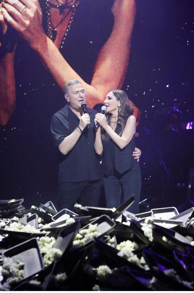 Αντώνης Ρέμος - Δέσποινα Βανδή: Αξέχαστη μουσικη βραδιά