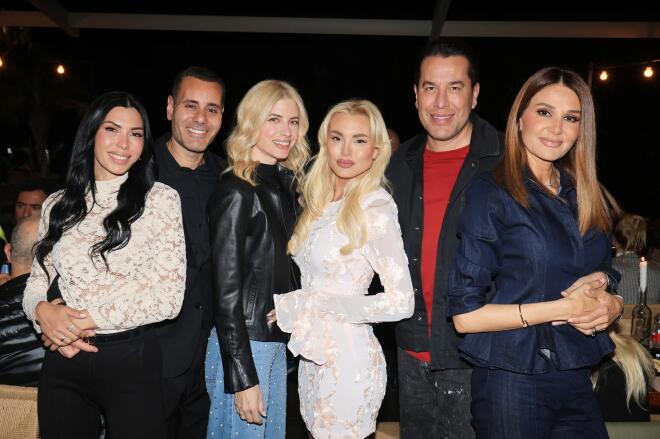  Ιωάννα Μπούκη-Νίκος Γεωργιάδης-Ευαγγελία Αραβανή-Αλεξάνδρα Παναγιώταρου-Χάρης Σιανίδης- Τζένη Τζιβεριώτη/  NDP ΝΙΚΟΣ ΖΟΤΟΣ