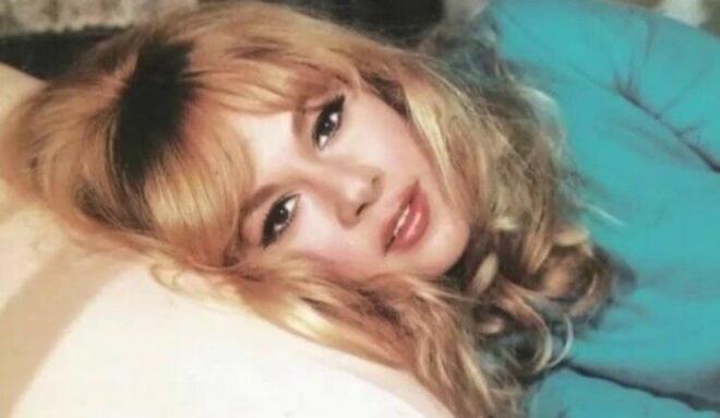 Αποκάλυψη - «Η Αλίκη Βουγιουκλάκη μου είχε πει "Θέλω να ζήσω!"»