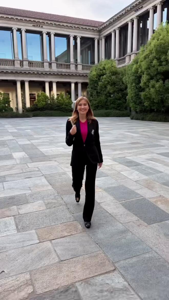 Μάρα Ζαχαρέα: Απόδραση στο Μιλάνο με τις φίλες της