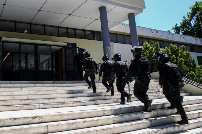 Θεσσαλονίκη: Επίθεση σε φοιτητές μέσα στο ΑΠΘ - Έξι τραυματίες