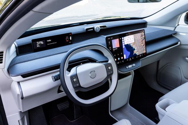 Το νέο Volvo EX60 αλλάζει τους όρους του παιχνιδιού 