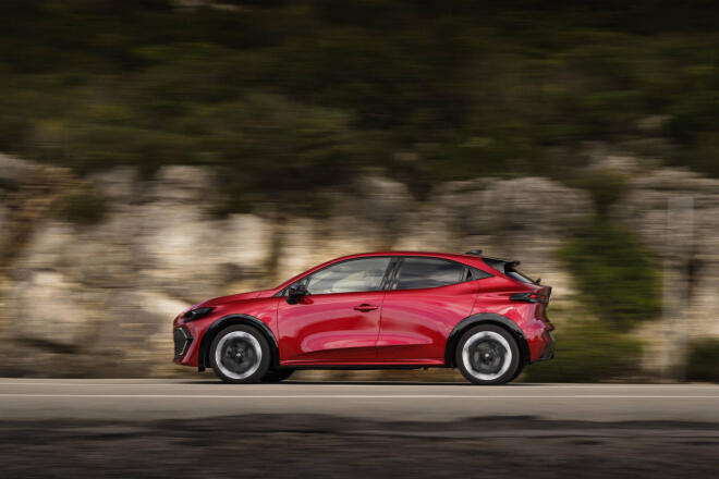 Renault Clio EcoG TURBO 120 EDC: Κορυφαια οικονομία  με bi-fuel κινητήρα 