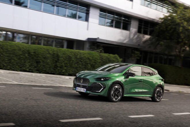 Renault Clio EcoG TURBO 120 EDC: Κορυφαια οικονομία  με bi-fuel κινητήρα 