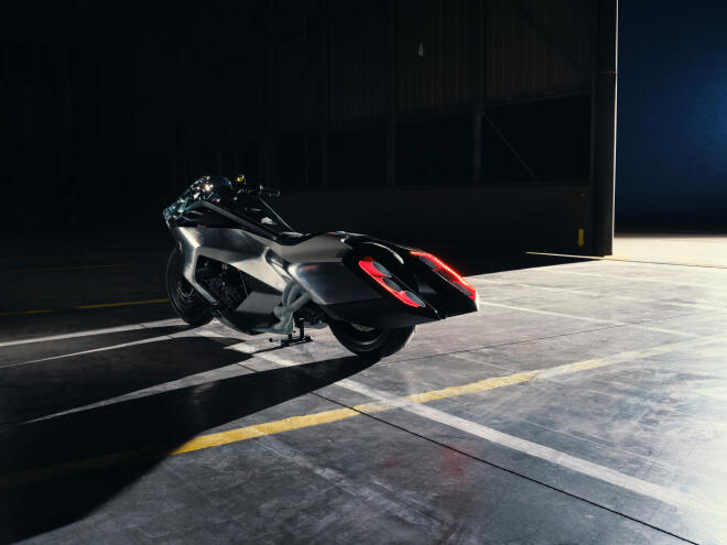 BMW Vision K18: Έρχεται από το μέλλον