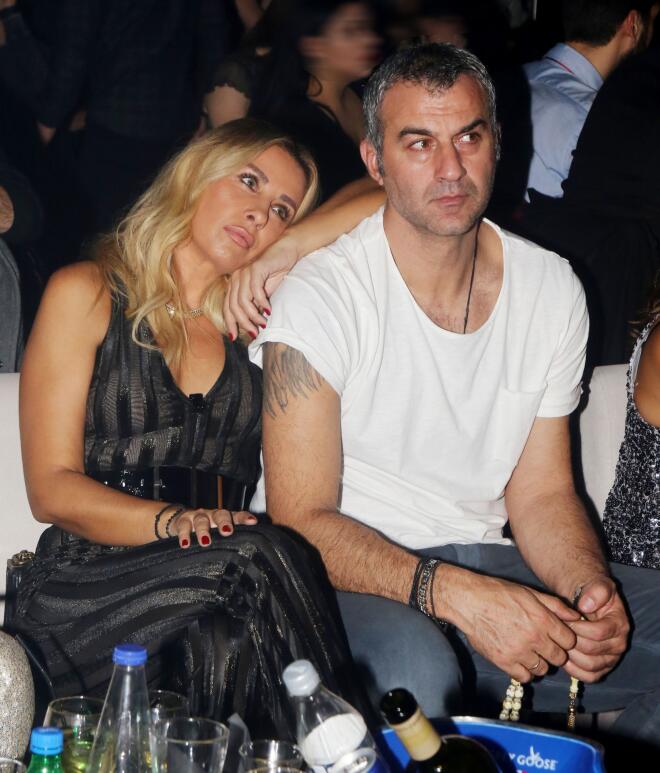 Ο σύζυγός της, Τραϊανός Δέλλας ήταν το στήριγμα της Γωγώς Μαστροκώστα