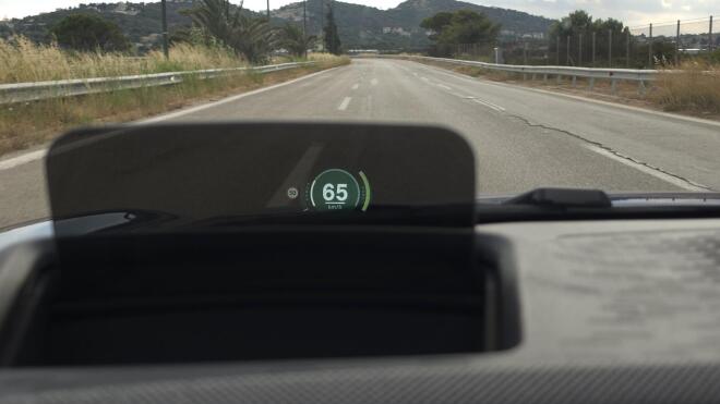 Οδηγούμε το πεντάθυρο MINI 1,5 με τους 156 ίππους