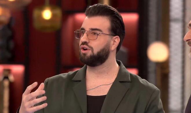 MasterChef 2026: Ο Σταύρος Βαρθαλίτης παρουσίασε στους διαγωνιζόμενους το Mystery Box