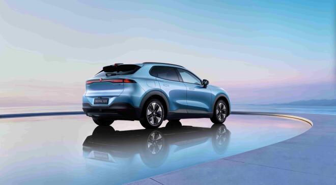 CHANGAN DEEPAL S05 Plug-in Hybrid: Οι τιμές του νέου μοντέλου