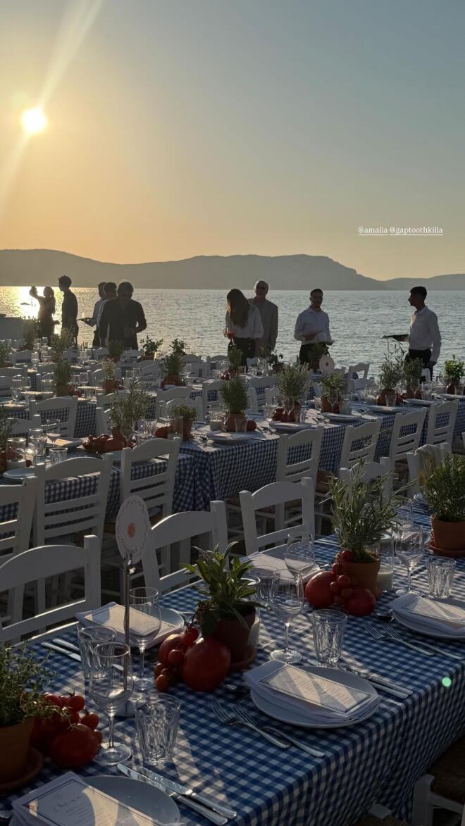 Pre-wedding party Aμαλίας Κωστοπούλου: Το ζεϊμπέκικο του Jake Medwell