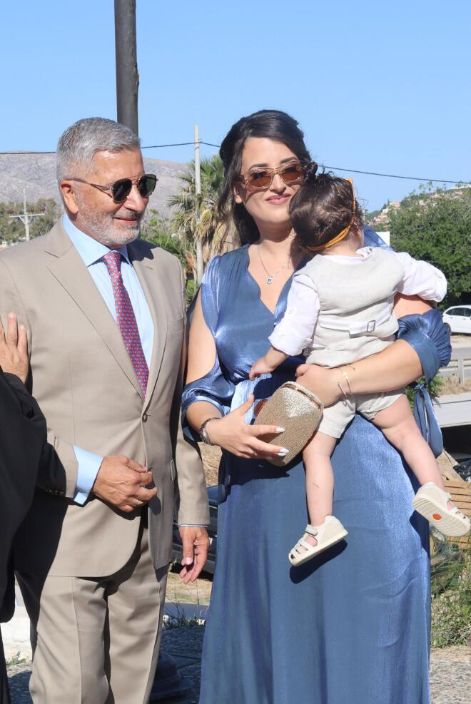  Γιώργος Πατούλης- Νάνσυ Κοίλου στη βάπτιση του γιου τους/ NDP ΑΝΔΡΕΑΣ ΝΙΚΟΛΑΡΕΑΣ