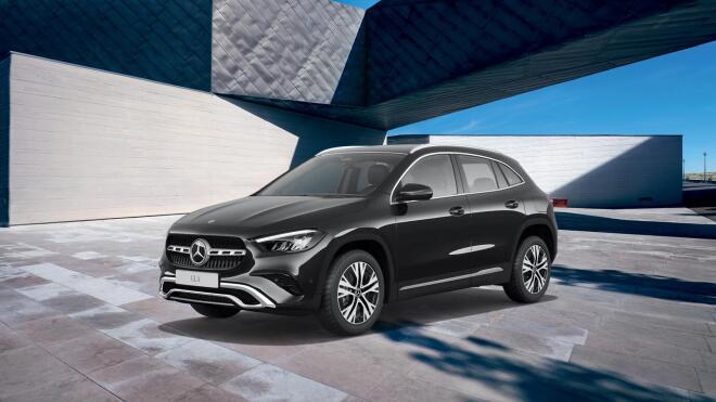 Mercedes: Προσφέρει 140 αυτοκίνητα σε μια μοναδική, επετειακή τιμή