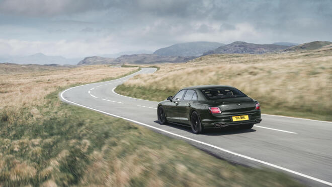 Bentley Flying Spur: Πότε έρχεται το όνειρο