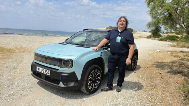 Renault 4 E-Tech electric: Πρώτη γνωριμία επί Ελληνικού εδάφους - Τιμές