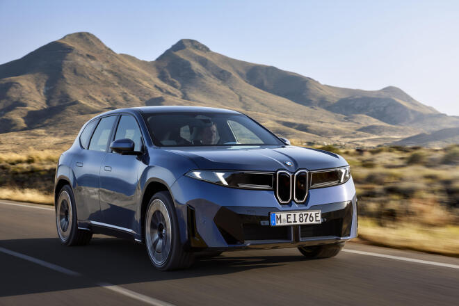 BMW iX3: Τι καινούργιο φέρνει