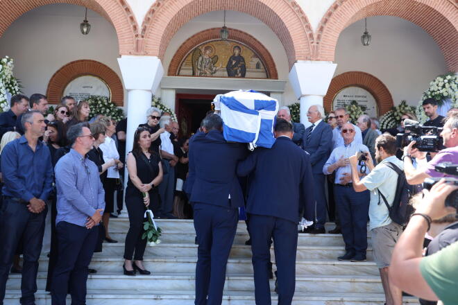 Θρήνος στην κηδεία Σουφλιά