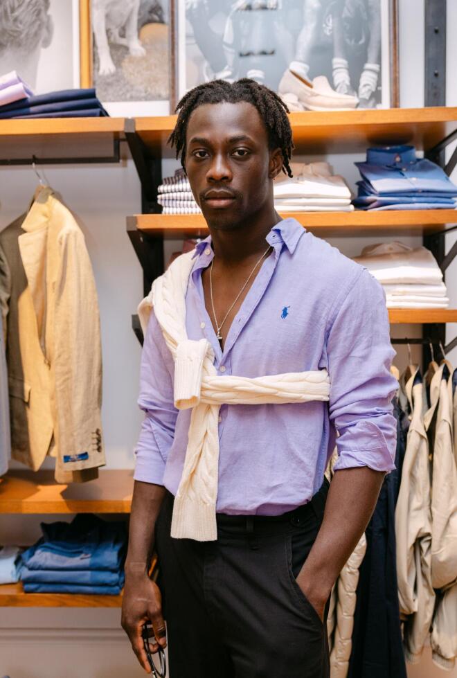 Emmanuel Elozieuwa