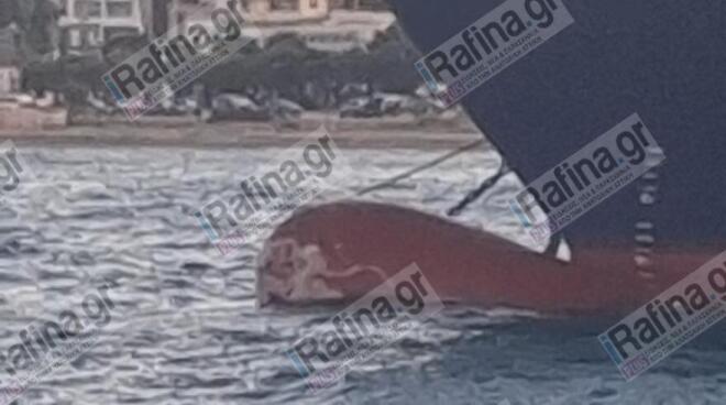 Άμεσα κινητοποιήθηκαν οι αρμόδιες λιμενικές αρχές για την καταγραφή του συμβάντος και την αξιολόγηση των ζημιών που προκλήθηκαν στις λιμενικές εγκαταστάσεις.