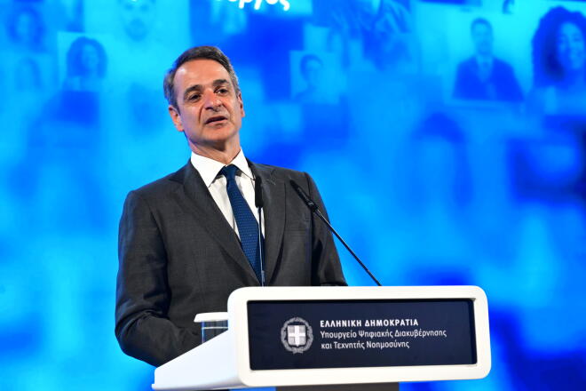 Ο πρωθυπουργός έκανε επίσης αναφορά στις νέες υπηρεσίες που θα αξιοποιούν εργαλεία τεχνητής νοημοσύνης,