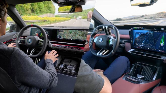 BMW Highway Assistant: Οδήγηση χωρίς...χέρια