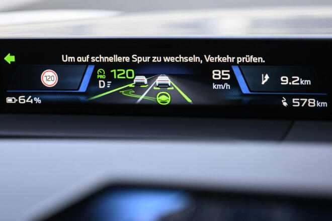 BMW Highway Assistant: Οδήγηση χωρίς...χέρια