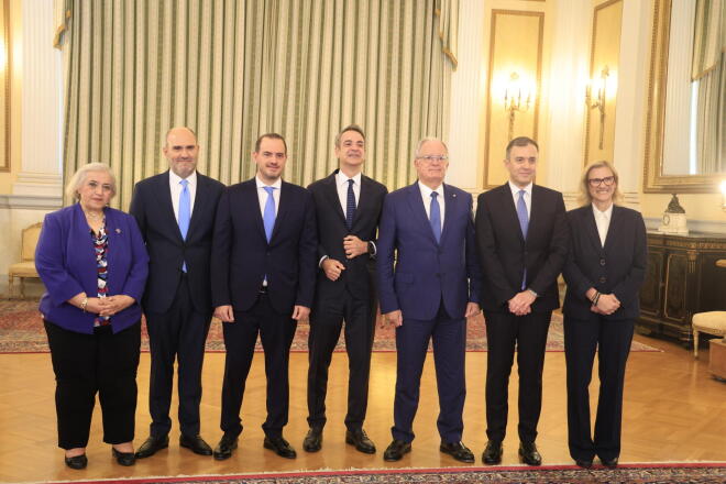 Ορκίστηκαν τα νέα μέλη της κυβέρνησης