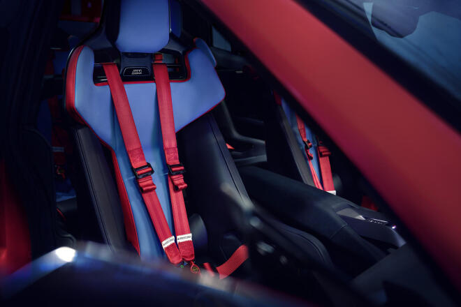 BMW M Concept Neue Klasse: Η παγκόσμια πρεμιέρα