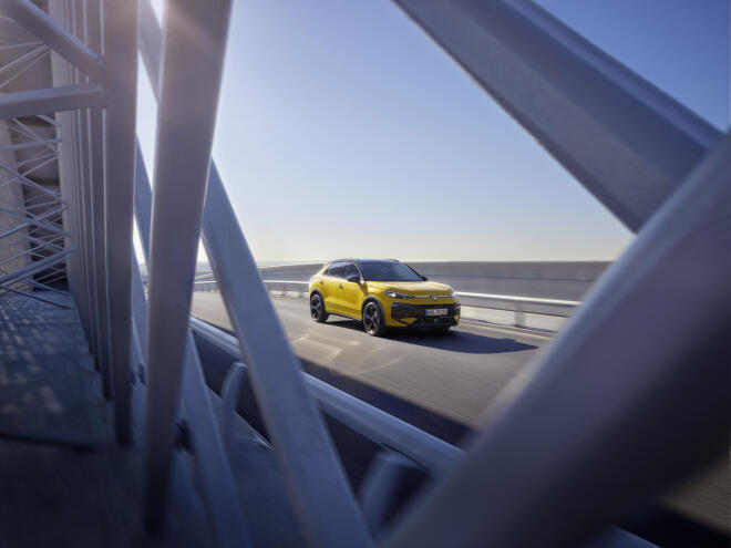 VW T-Roc: Τα προσόντα που συνοδεύονται με 10 χρόνια εγγύηση  