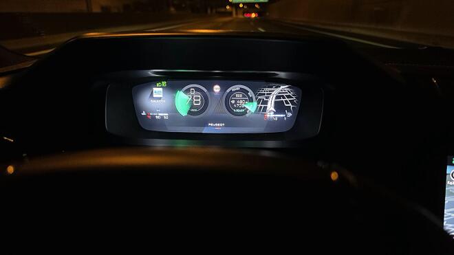 Test Drive: Δοκιμάζουμε το νέο Peugeot 308 Hybrid 145 ίπποι  