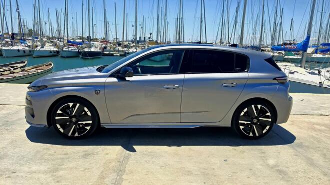 Test Drive: Δοκιμάζουμε το νέο Peugeot 308 Hybrid 145 ίπποι  