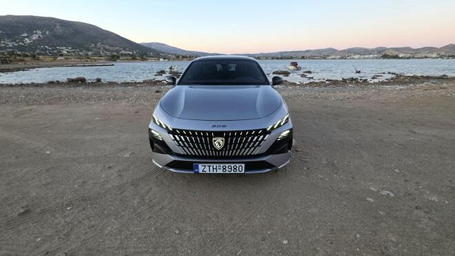 Test Drive: Δοκιμάζουμε το νέο Peugeot 308 Hybrid 145 ίπποι  