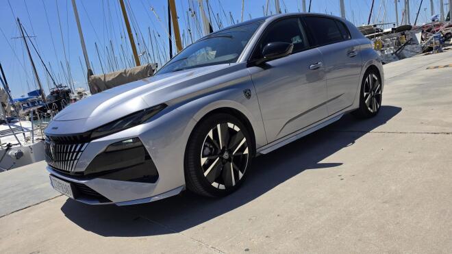 Test Drive: Δοκιμάζουμε το νέο Peugeot 308 Hybrid 145 ίπποι  