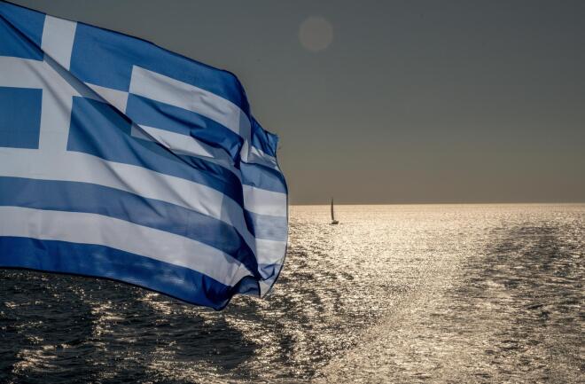 Τα μελτέμια διατηρούν τις θερμοκρασίες χαμηλά, ενώ ο Ωμέγα Εμποδιστής φέρνει απογευματινές καταιγίδες - Eurokinissi