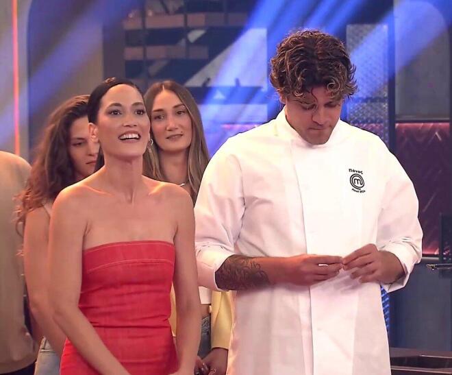 MasterChef Τελικός: Ο Πάνος στην αγκαλιά της συντρόφου του, Μαλαματένιας