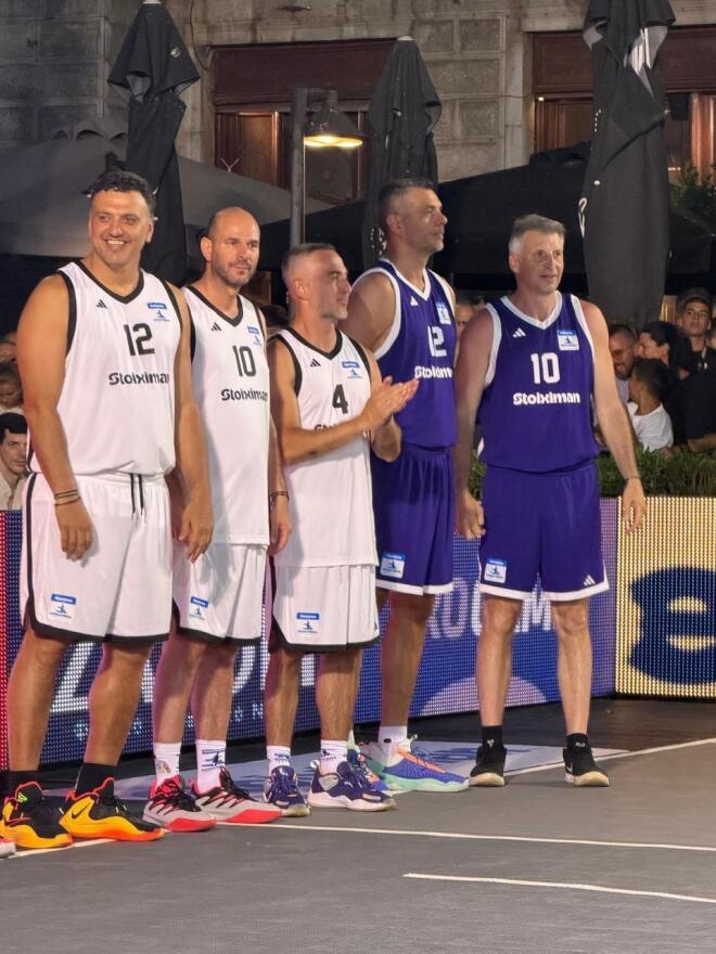 Βασίλης Κικίλιας: Στη Σύρο Mε Tον 5χρονο Γιο Του Σε Τουρνουά