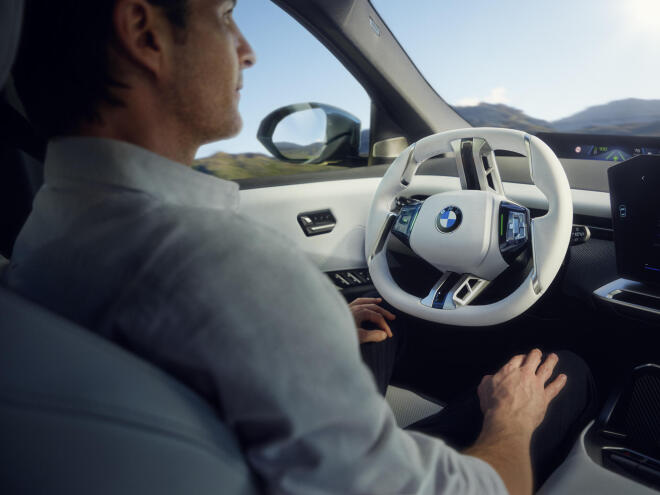 BMW iX3 και BMW i7 : Γιατί είναι «έξυπνα » αυτοκίνητα