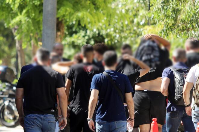 Δολοφονία 15χρονου στην Καλλιθέα: Στιγμιότυπο από τη μεταγωγή των συλληφθέντων στον Εισαγγελέα στις 26/6- ΙΝΤΙΜΕ